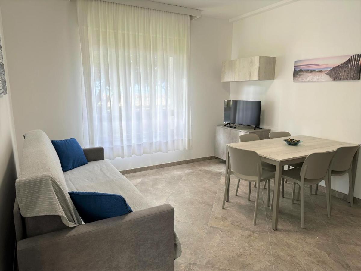 Blu Residence Lignano Sabbiadoro Exteriör bild